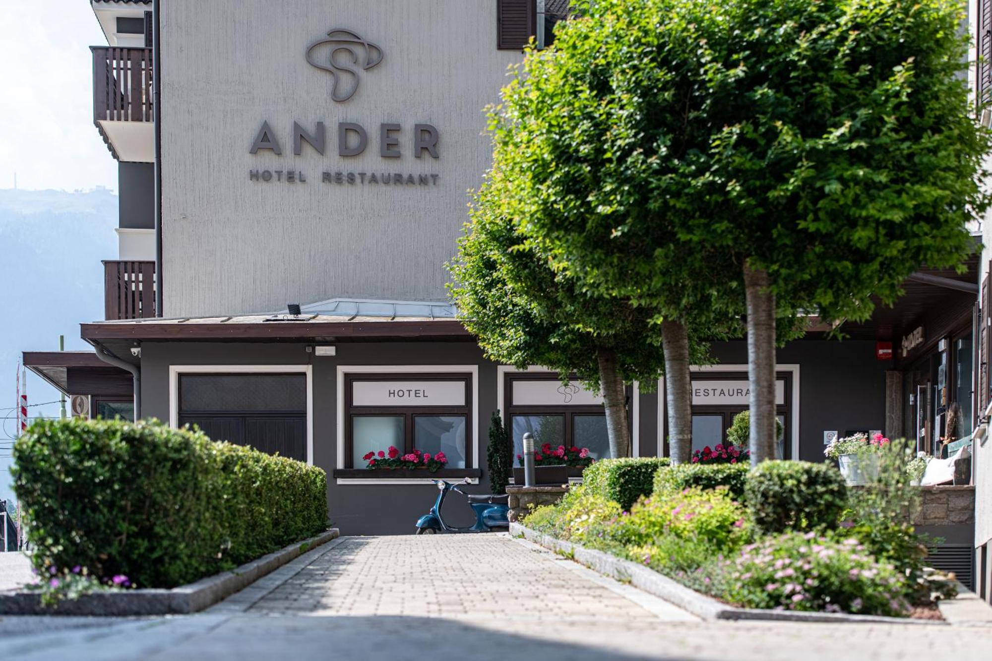 Hotel Ander Brunico Ngoại thất bức ảnh